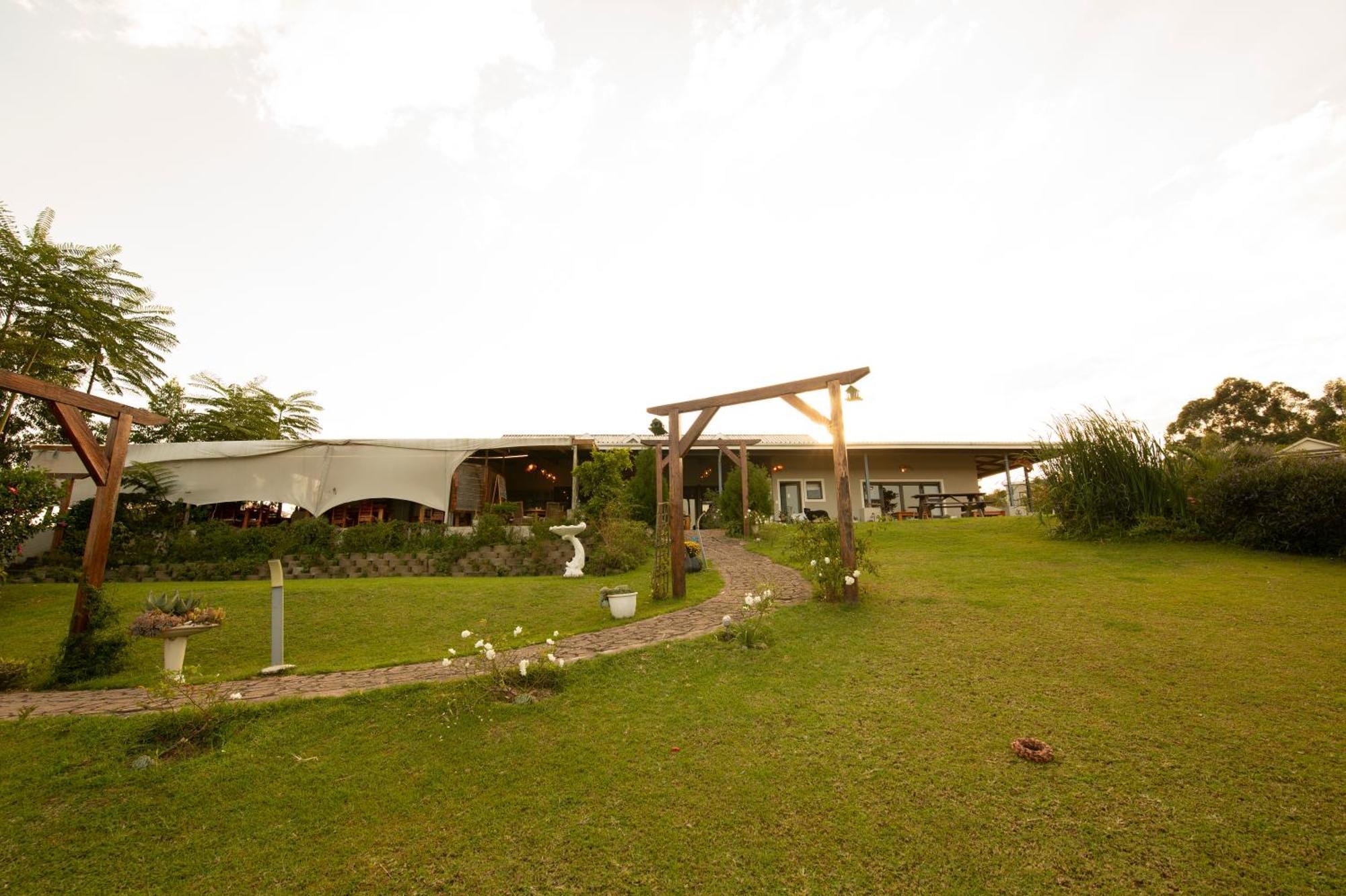 Goggas Nest Bnb & Restaurant Matsapha Buitenkant foto
