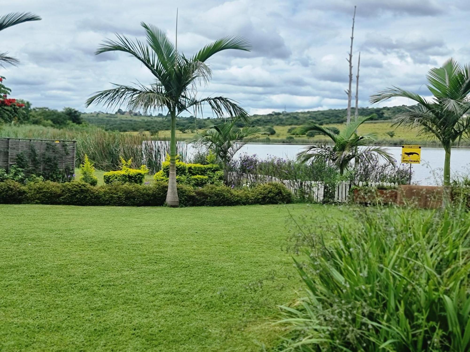 Goggas Nest Bnb & Restaurant Matsapha Buitenkant foto