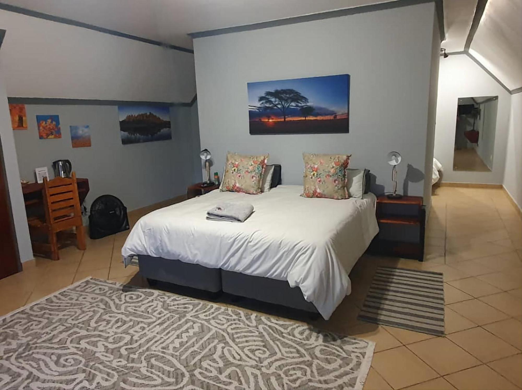 Goggas Nest Bnb & Restaurant Matsapha Buitenkant foto