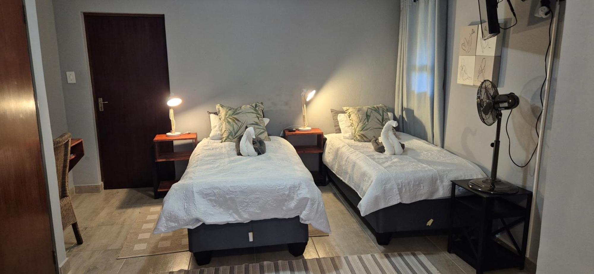 Goggas Nest Bnb & Restaurant Matsapha Buitenkant foto